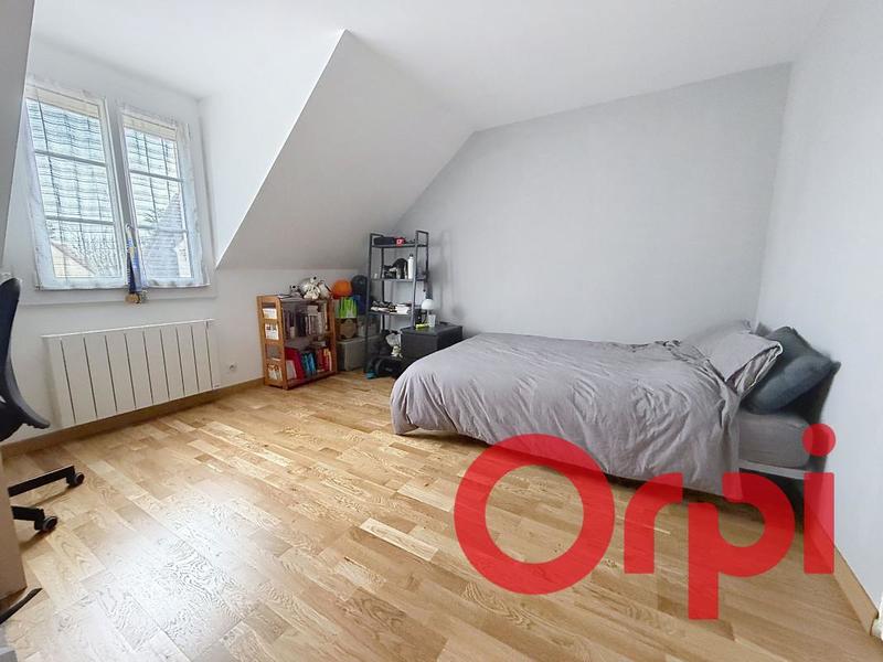 Maison - 175 m² - 6 pièces