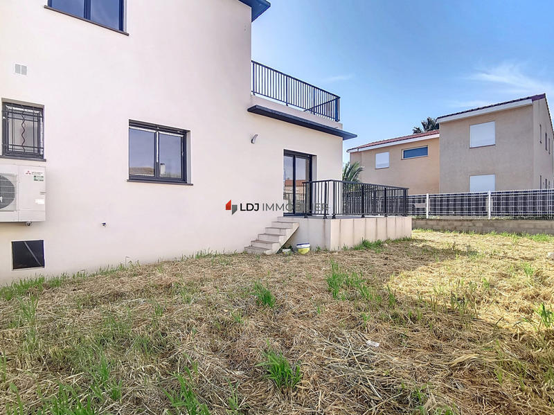 Maison - 101 m² - 5 pièces