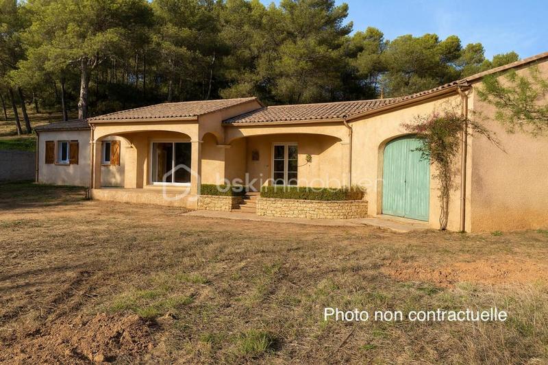 Maison traditionnelle - 100 m² - 4 pièces