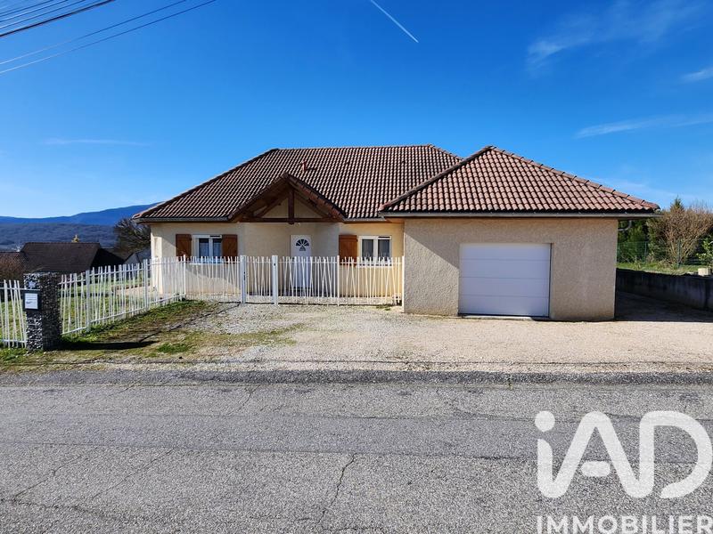 Maison - 111 m² - 6 pièces