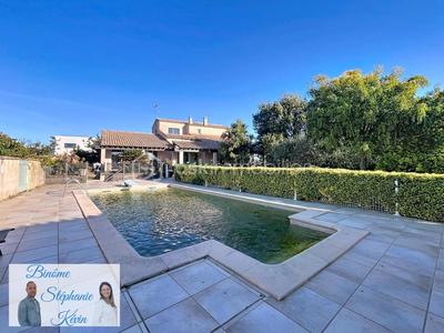 Maison - 157 m² - 7 pièces