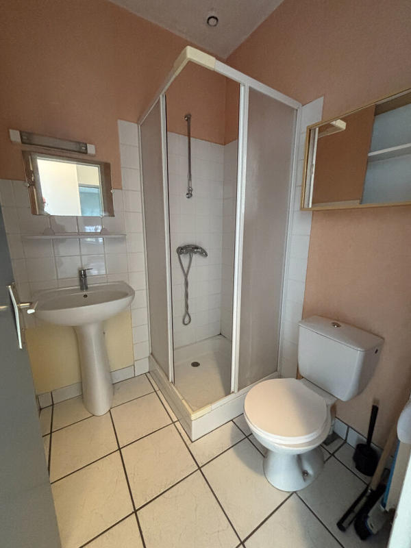 Immeuble - 6 pièces