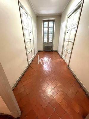 Immeuble - 329 m² - 9 pièces