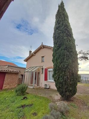 Maison - 97 m² - 4 pièces