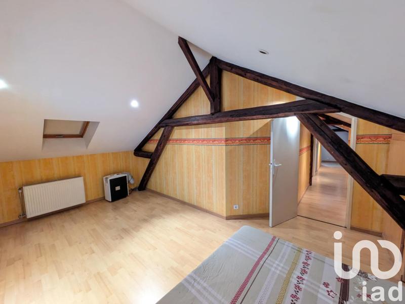 Maison - 238 m² - 10 pièces