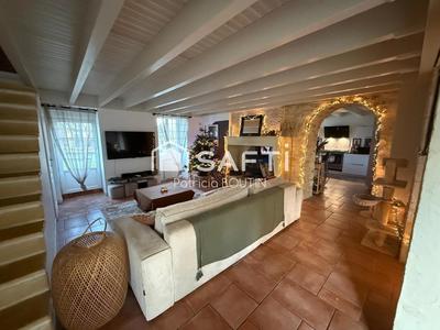 Maison - 140 m² - 4 pièces