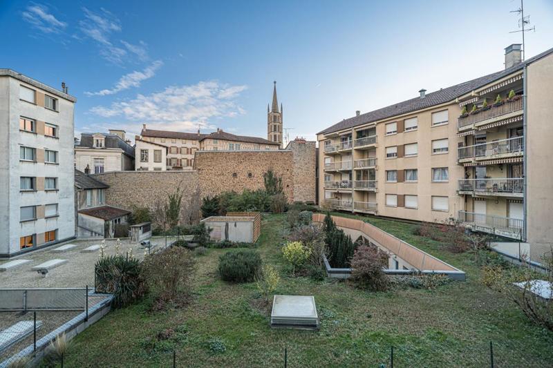 Duplex - 144 m² - 6 pièces