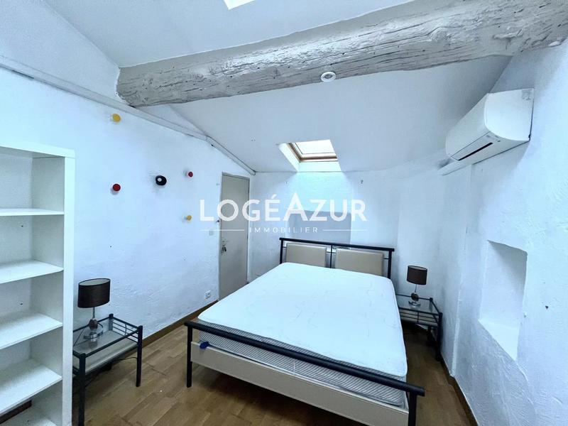 Appartement - 89 m² - 3 pièces