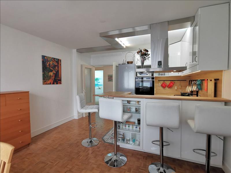 Appartement - 56 m² - 3 pièces