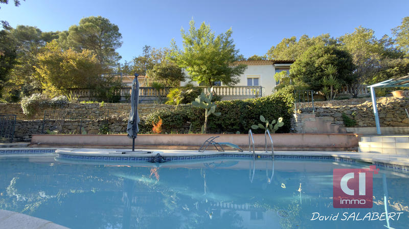 Maison - 162 m² - 6 pièces