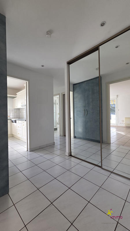 Appartement - 94 m² - 3 pièces