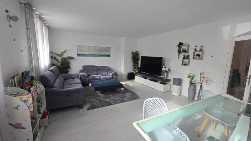 Appartement - 94 m² - 3 pièces