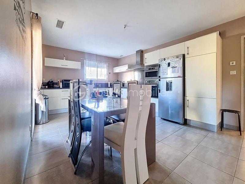 Villa - 140 m² - 5 pièces