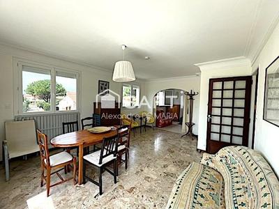 Maison - 170 m² - 8 pièces