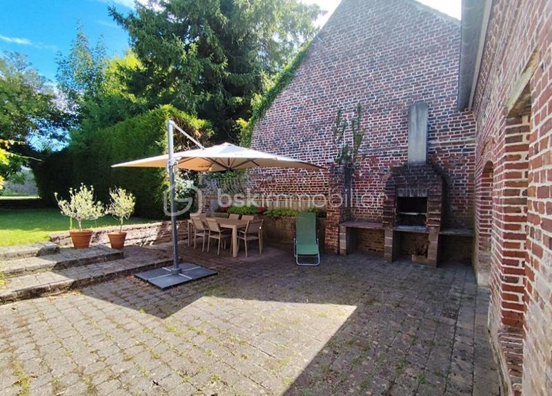 Maison bourgeoise - 260 m² - 9 pièces