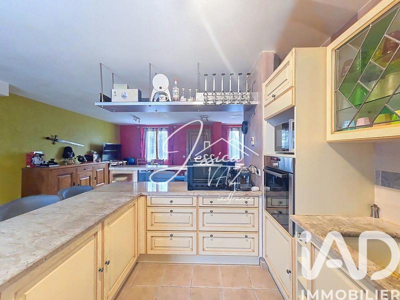 Maison - 104 m² - 4 pièces