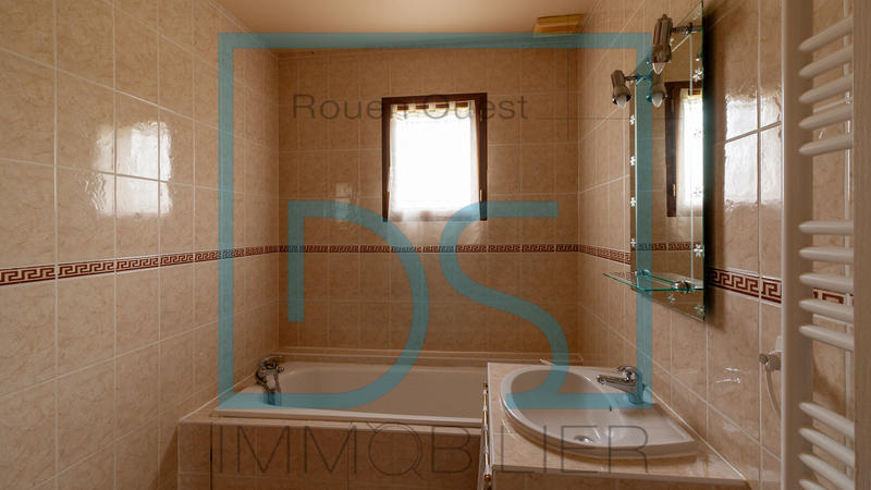 Maison - 130 m² - 7 pièces