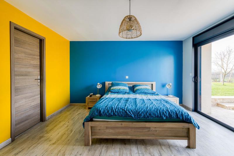 Maison - 290 m² - 9 pièces