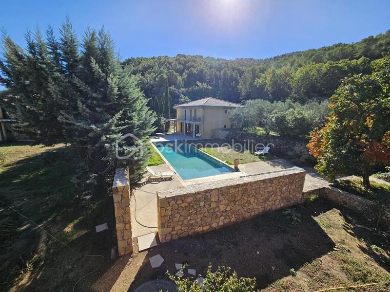 Appartement - 56 m² - 2 pièces