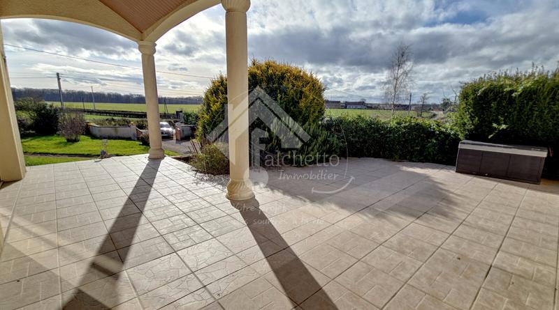 Maison - 157 m² - 7 pièces