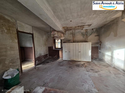 Maison - 505 m² - 6 pièces