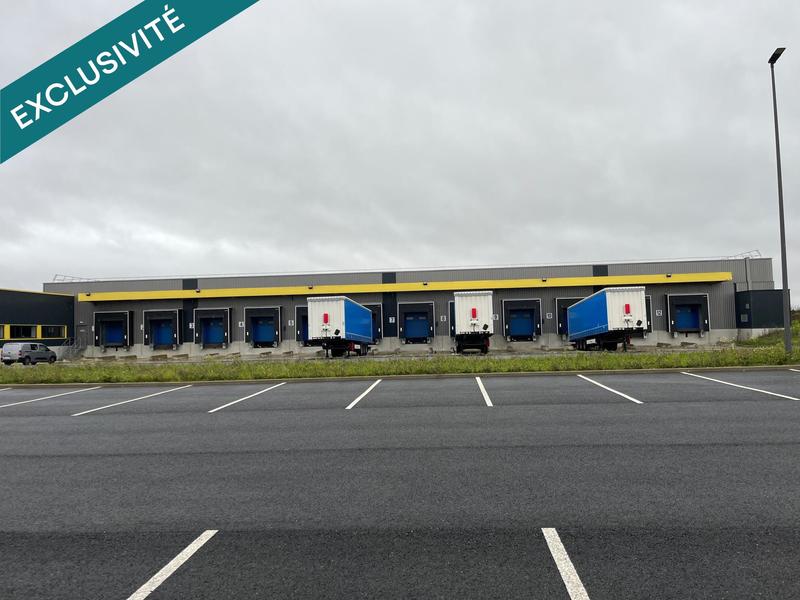 Local commercial - 2 000 m² - 7 pièces