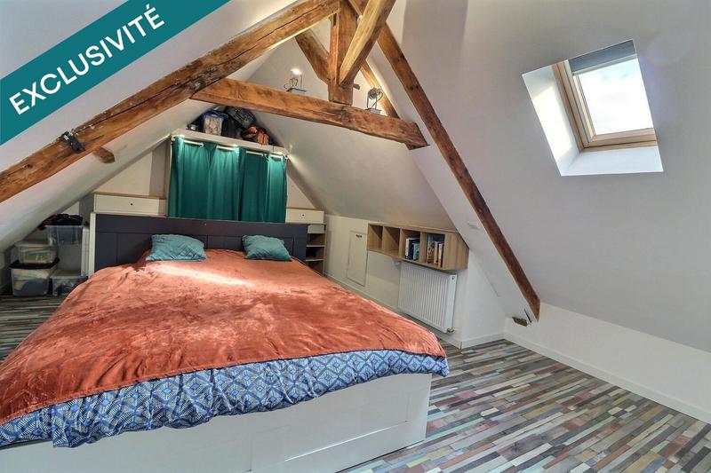 Maison - 187 m² - 8 pièces