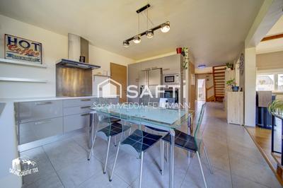 Maison - 165 m² - 5 pièces