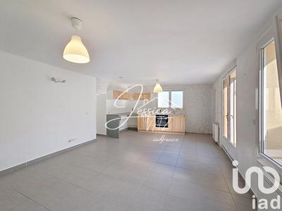 Maison de ville - 64 m² - 3 pièces