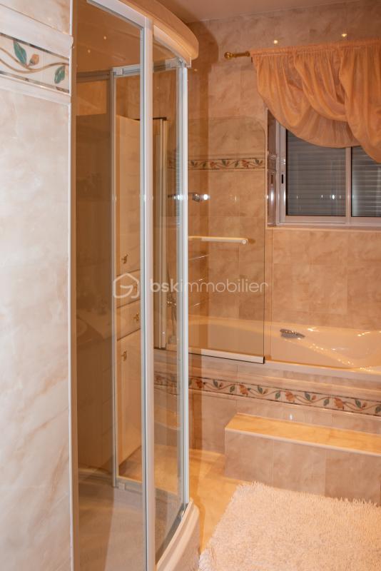 Villa - 340 m² - 16 pièces