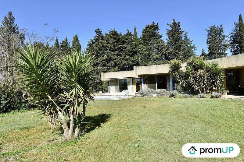 Villa - 280 m² - 7 pièces