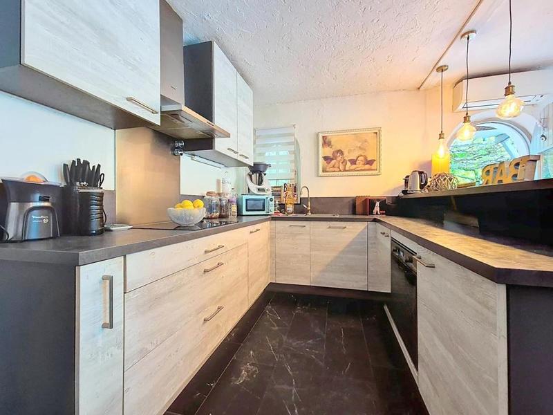 Mas - 189 m² - 7 pièces