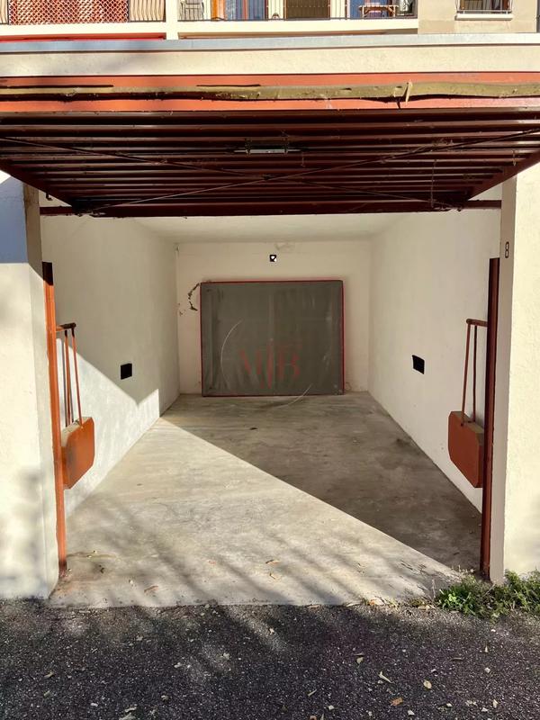 Appartement - 79 m² - 3 pièces