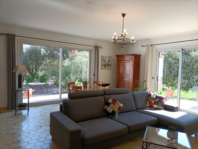 Propriété - 160 m² - 5 pièces