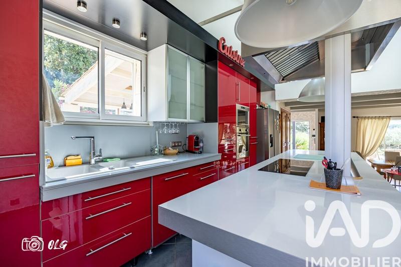 Maison - 162 m² - 5 pièces