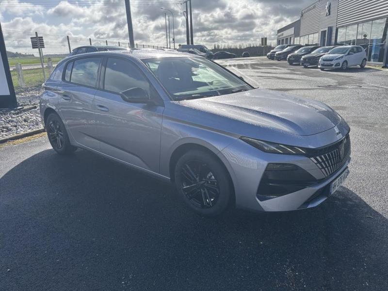 Peugeot 308 III Hybrid 145 e-Dcs6 Style