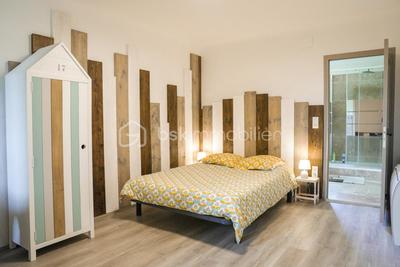 Ferme - 300 m² - 9 pièces