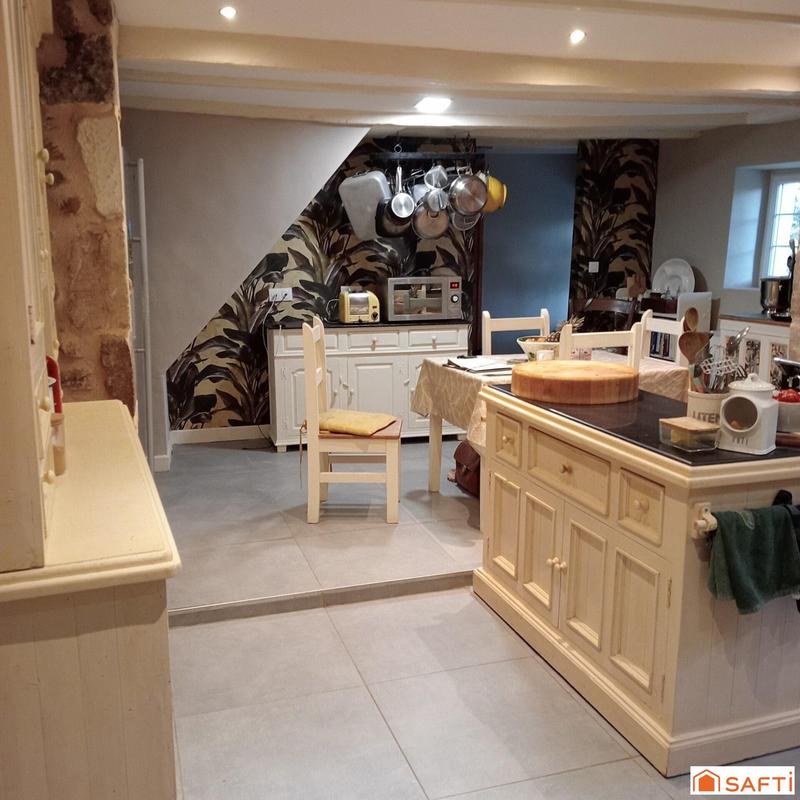 Maison - 160 m² - 4 pièces