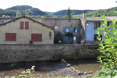 Maison - 85 m² - 6 pièces