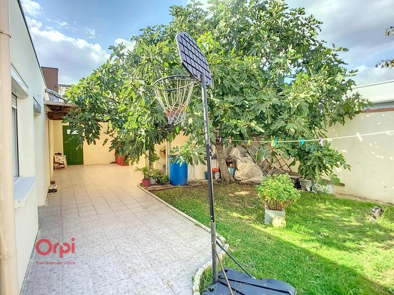 Maison - 88 m² - 4 pièces