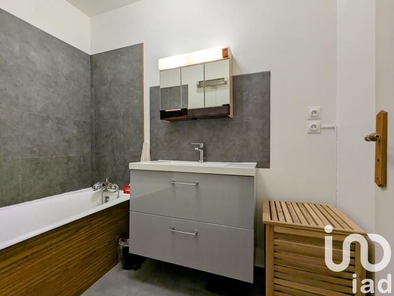 Appartement - 81 m² - 4 pièces