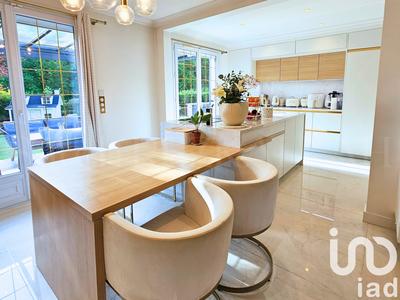 Maison - 155 m² - 5 pièces