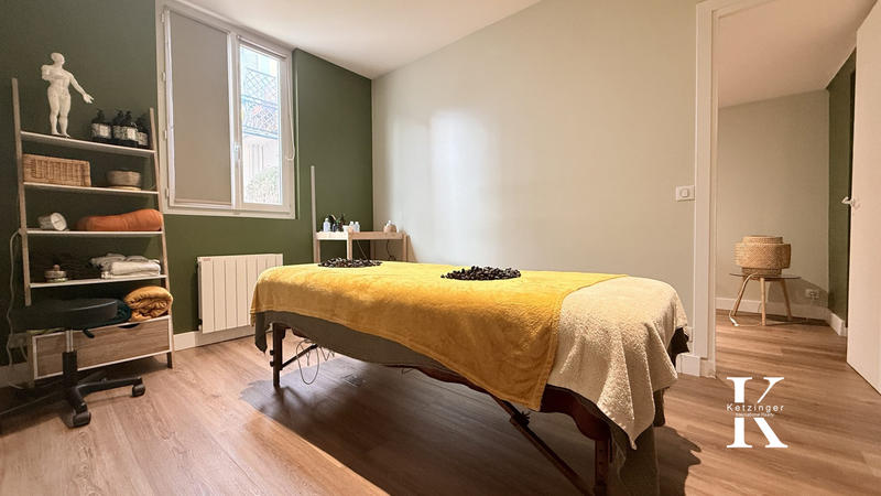 Maison ancienne - 240 m² - 6 pièces