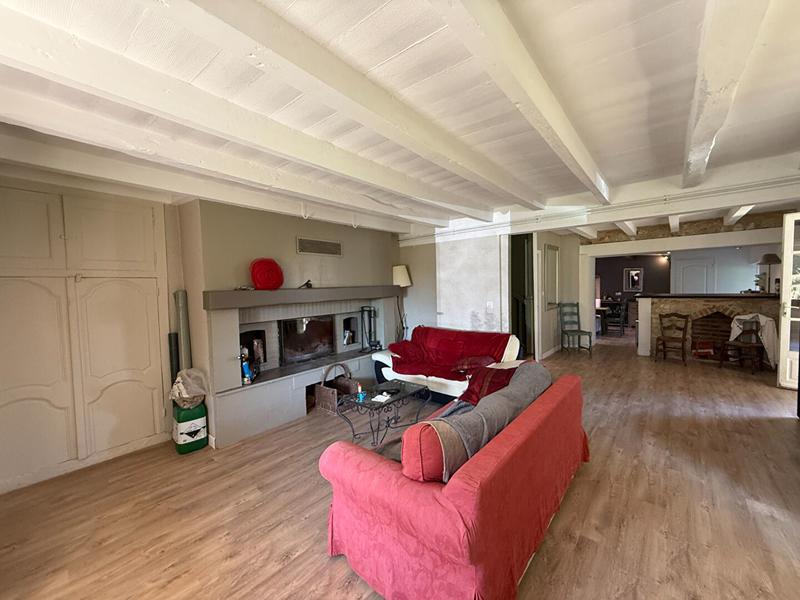 Maison - 210 m² - 4 pièces