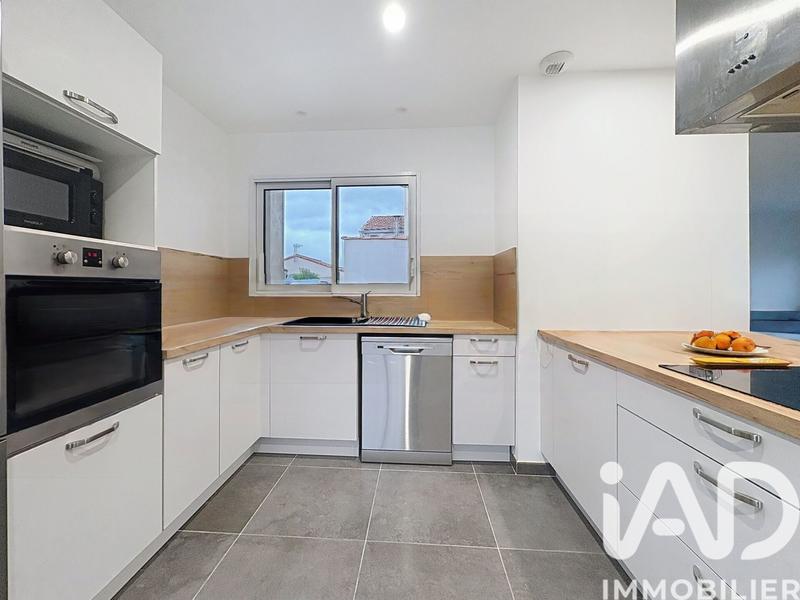 Maison - 95 m² - 4 pièces