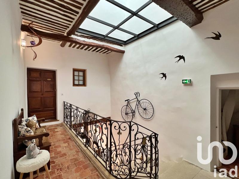 Maison - 400 m² - 10 pièces