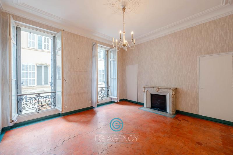 Appartement - 115 m² - 4 pièces