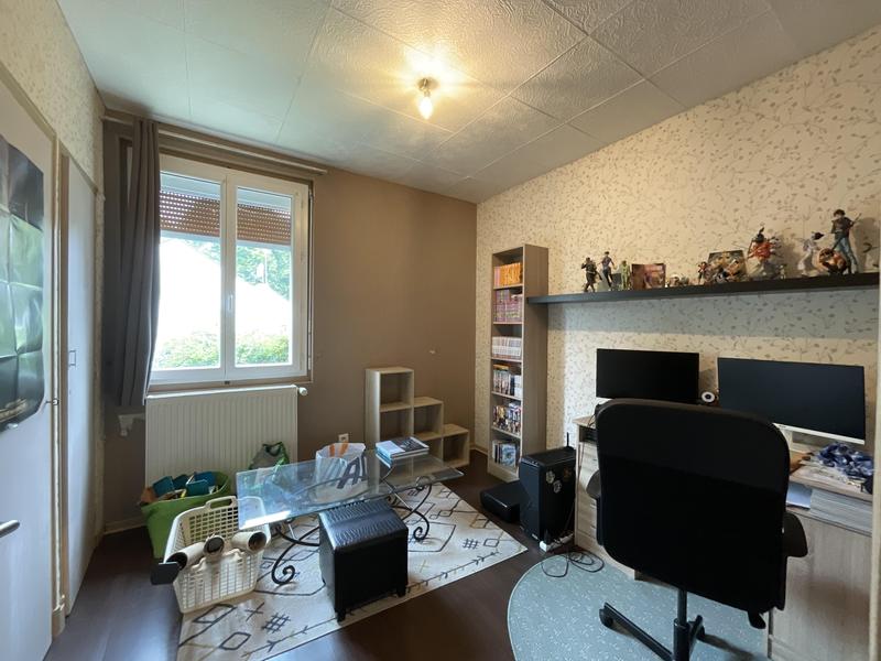 Maison - 110 m² - 5 pièces