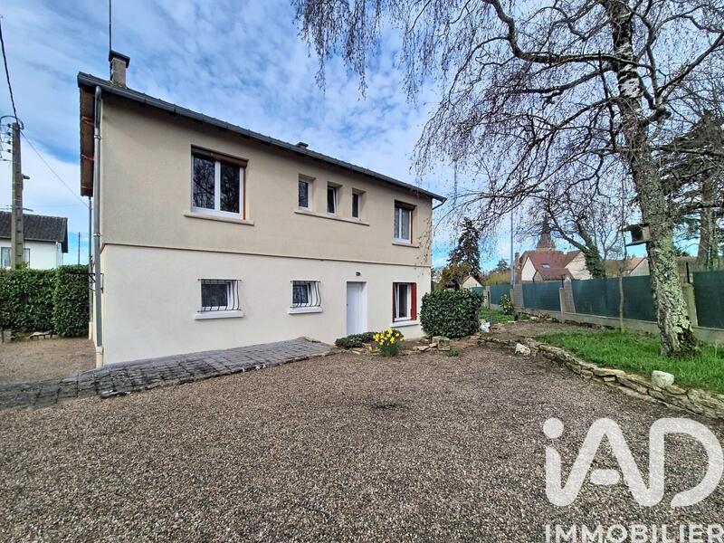Maison - 90 m² - 4 pièces
