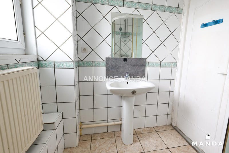 Appartement - 85 m² - 3 pièces